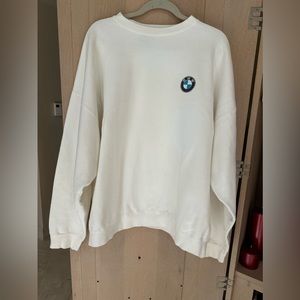 Men’s Tultex Made for BMW white sweatshirt. Size 2XL